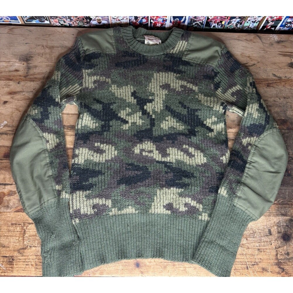 Vintage Cabelas Commando Sweater Mens S Green Wool Elbow Patch Camo England